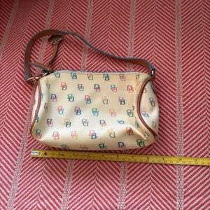 Dooney & Bourke Cream Multicolor Shoulder Bag
